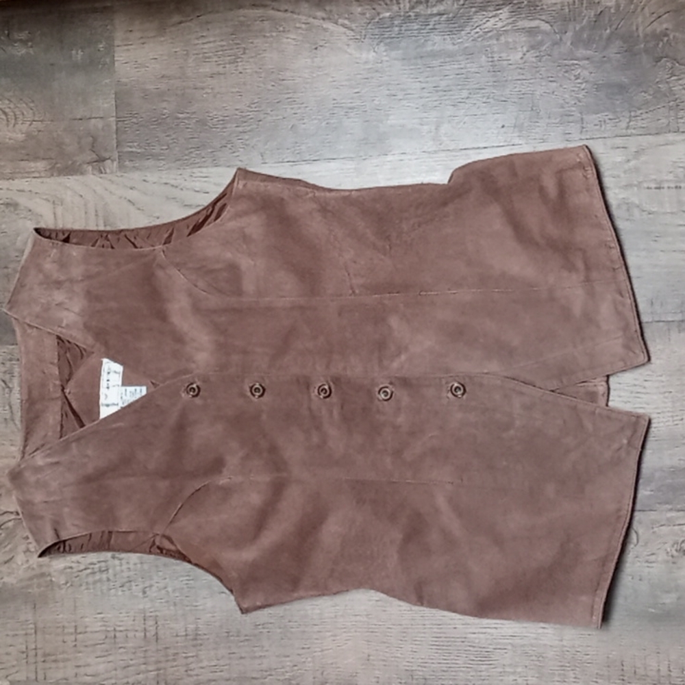 Classic Brown Leather Vest